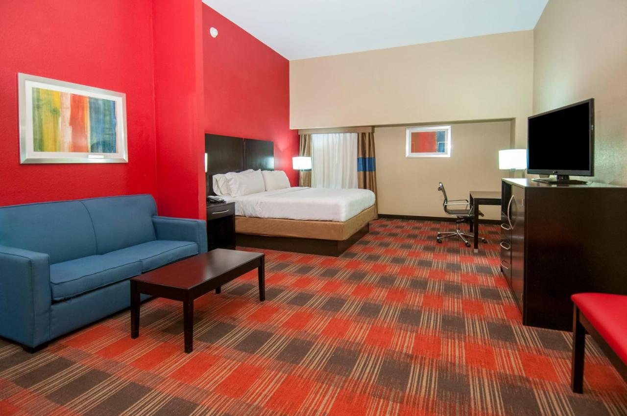 Holiday Inn Express & Suites Jackson Downtown - Coliseum By Ihg Екстер'єр фото