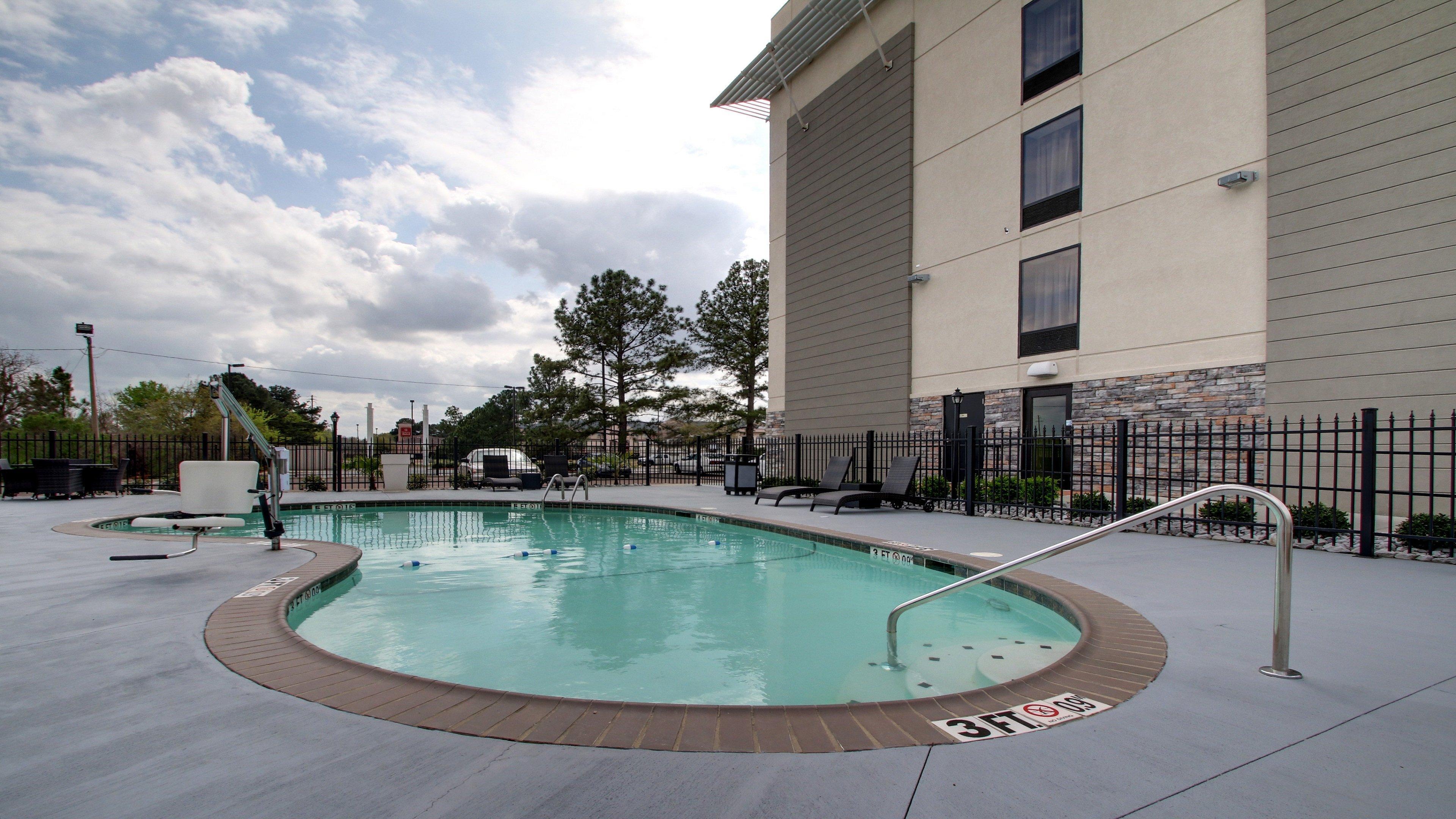 Holiday Inn Express & Suites Jackson Downtown - Coliseum By Ihg Екстер'єр фото